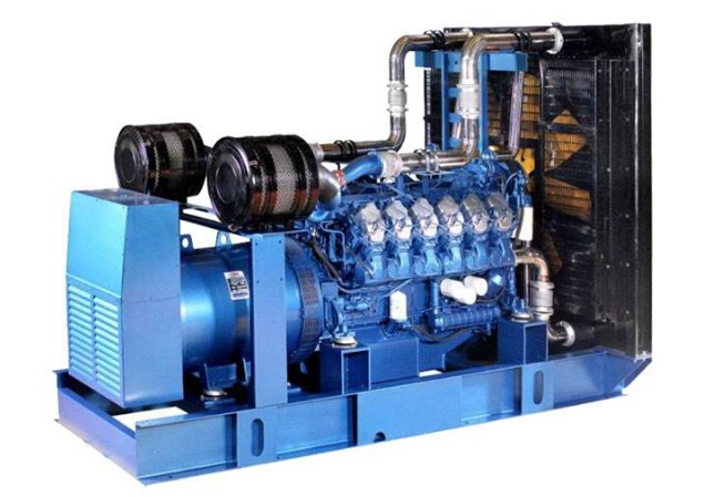 广西康明斯30kw小型柴油二手发电机组